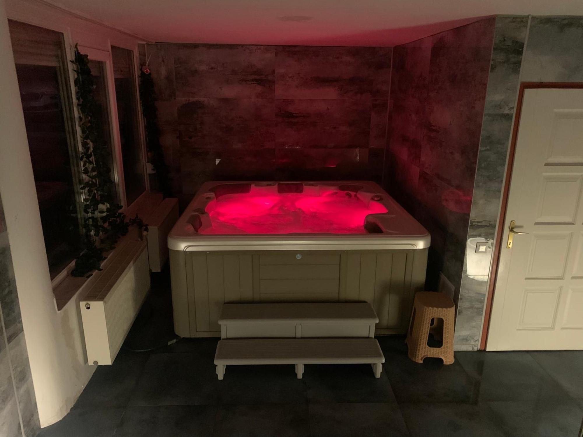Varfal Wellness Panzio Pécs Zewnętrze zdjęcie